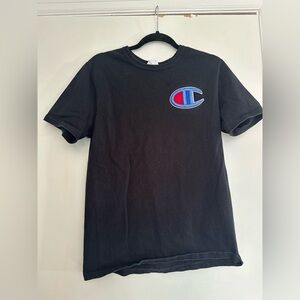 VTG 90s Champion Small Black crew neck tee.
Large Embroidered Logo Short Sleeve.